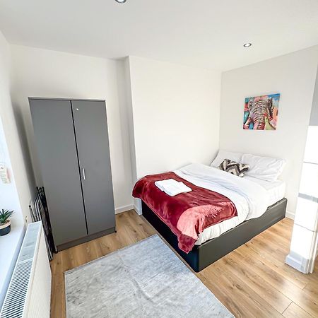 Luxury Flat For 6 - 5 Min Walk From Camden Market Hw4 ลอนดอน ภายนอก รูปภาพ